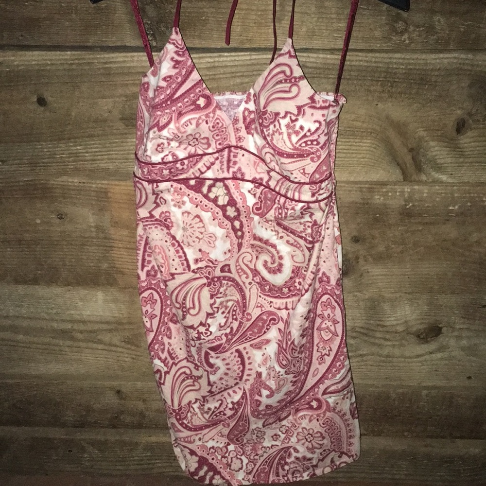 Old Navy red paisley halter minidress  Sz S